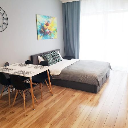 Novum Apartment With Parking Cracovie Extérieur photo